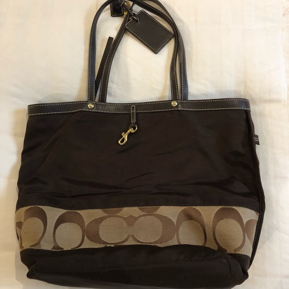 Coach Tote Bag - Picture 3 of 7